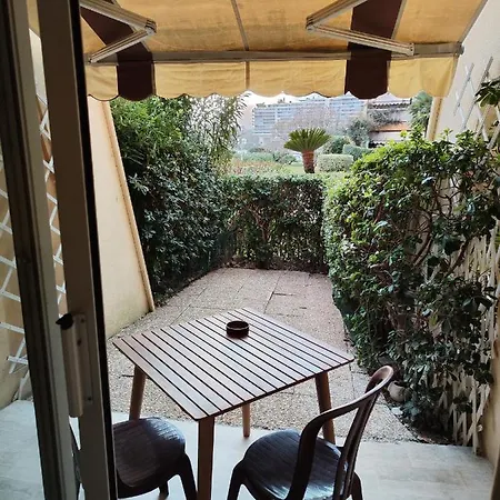 Cannes Marina Apartment Mandelieu-la-Napoule